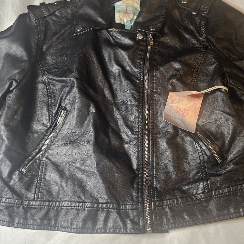Cali 1850 brand faux leather jacket - Picture 2 of 9
